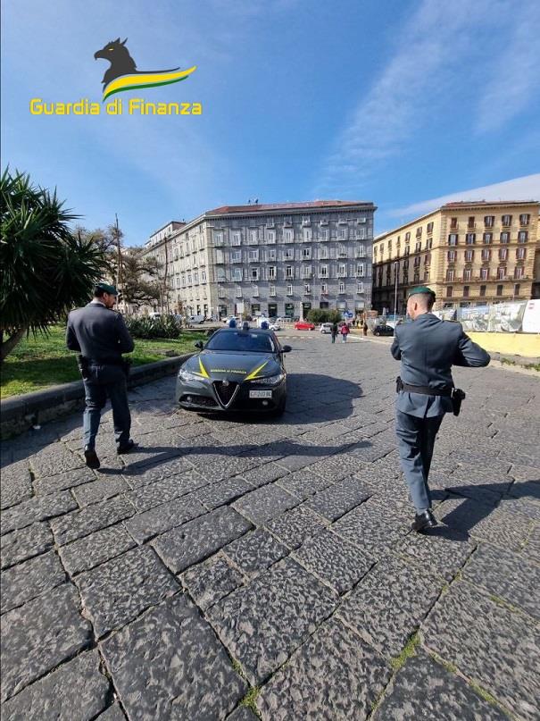 Bambini salvati dalla GDF Napoli