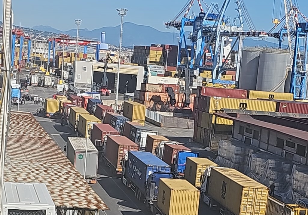 Porto di Napoli Autotrasportatori