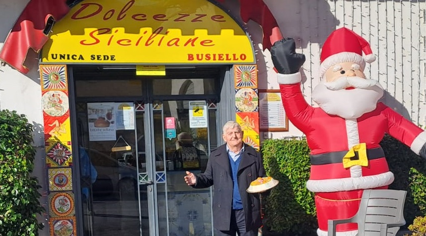 Crescenzo Busiello, Dolcezze Siciliane. Cassata siciliana Napoli