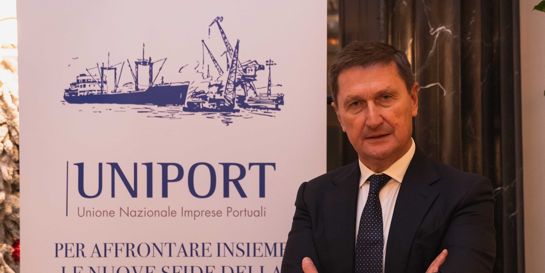 Uniport: “bene l’esonero dall’assicurazione obbligatoria dei mezzi utilizzati all’interno dei terminal portuali”